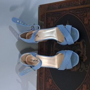 Quipid denim platforms